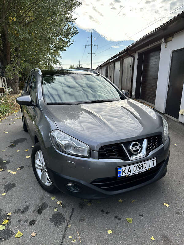 2012 nissan qashqai