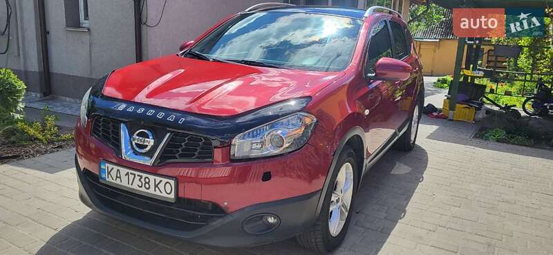 2012 nissan qashqai