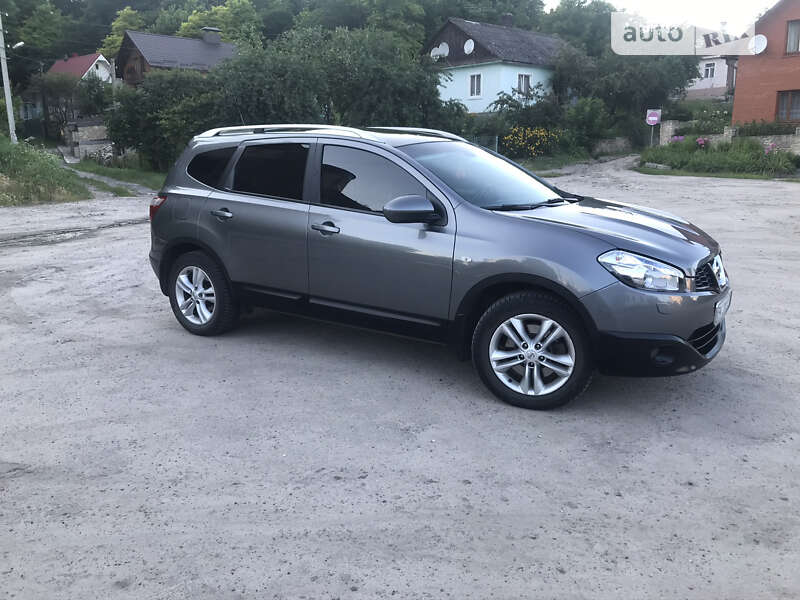 2012 nissan qashqai