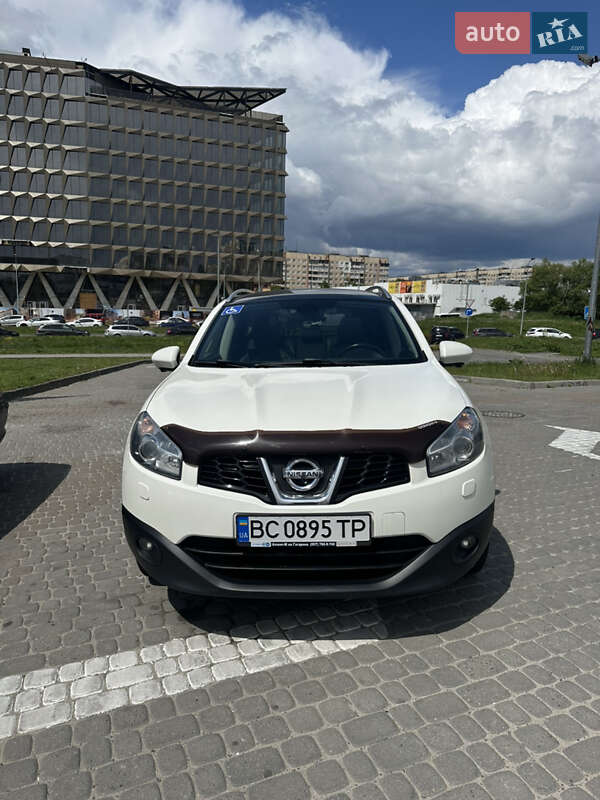 2013 nissan qashqai2