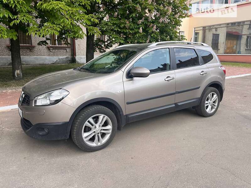 2010 nissan qashqai