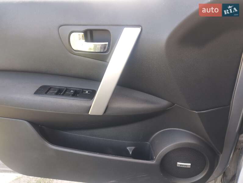2010 nissan qashqai