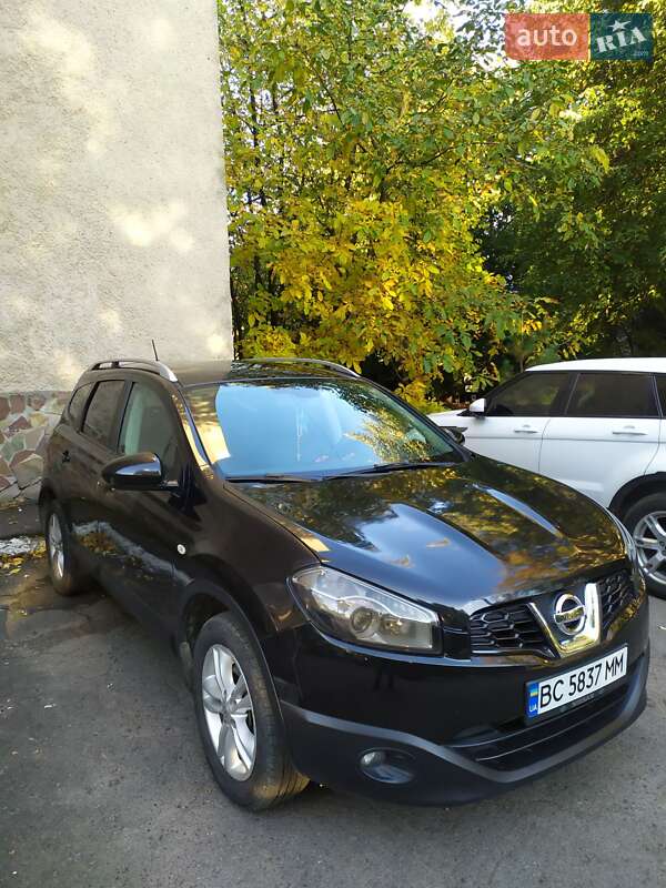2010 nissan qashqai