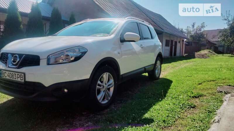 2010 nissan qashqai