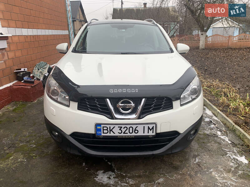 2010 nissan qashqai