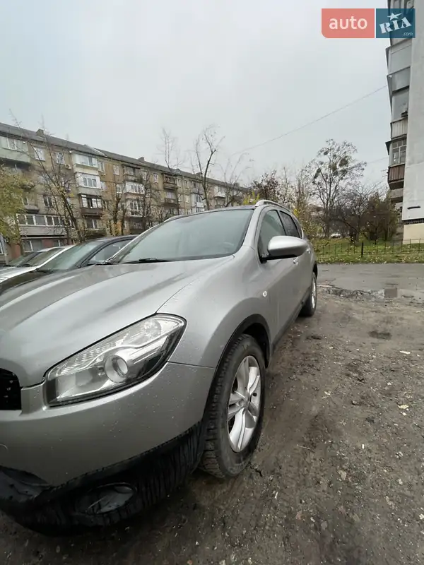 2010 nissan qashqai