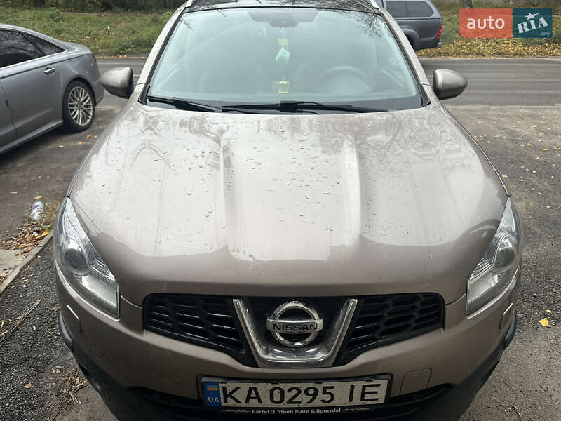 2010 nissan qashqai