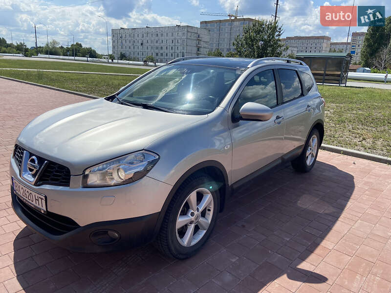 2010 nissan qashqai