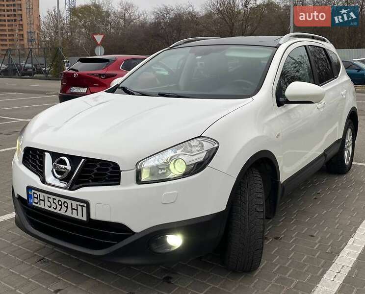 2011 nissan qashqai