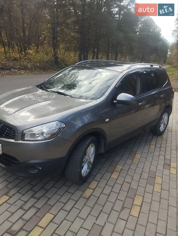 2011 nissan qashqai 2