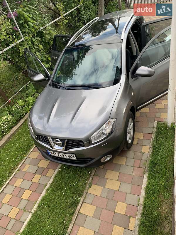 2011 nissan qashqai