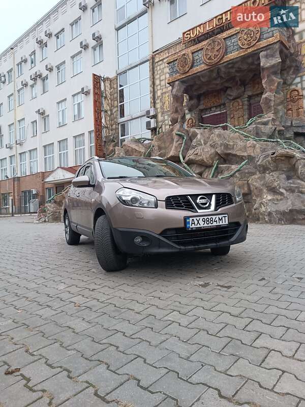2011 nissan qashqai