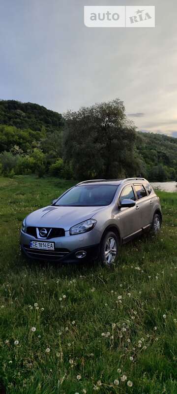 2012 nissan qashqai
