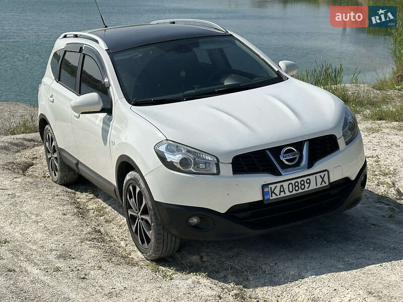 2012 nissan qashqai