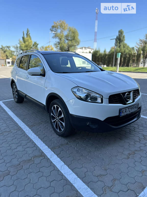 2012 nissan qashqai