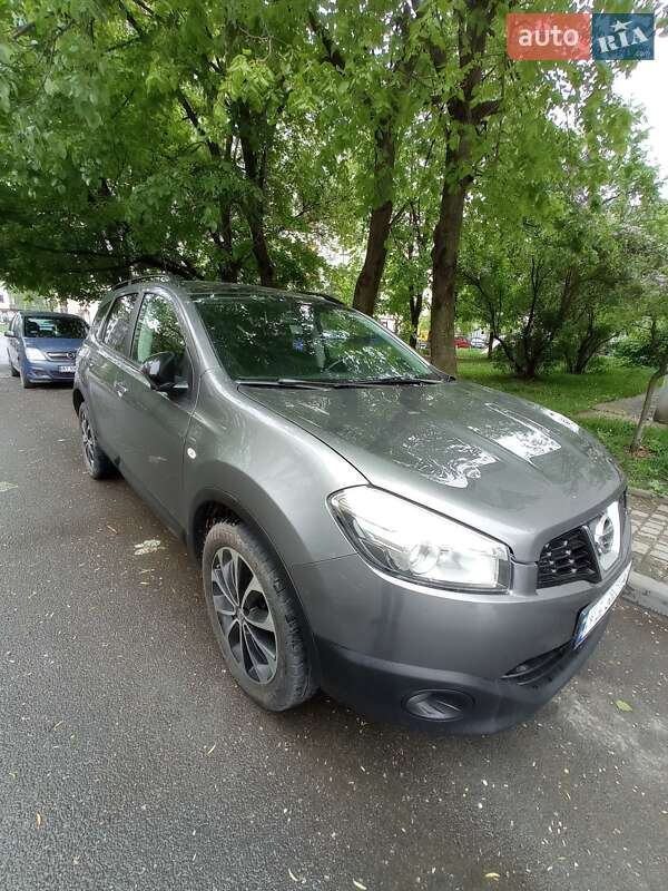 2013 nissan qashqai