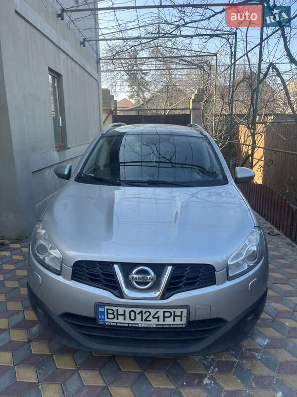 2011 nissan qashqai