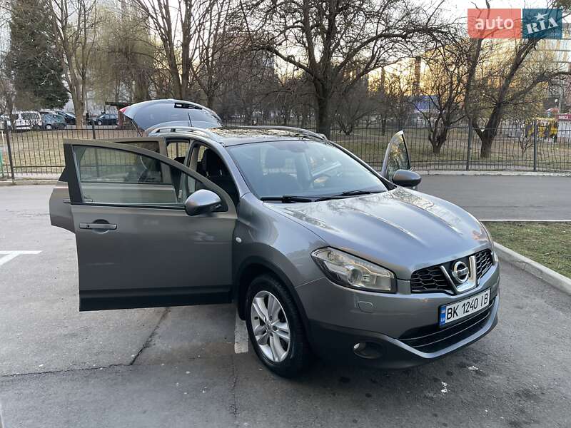 2011 nissan qashqai