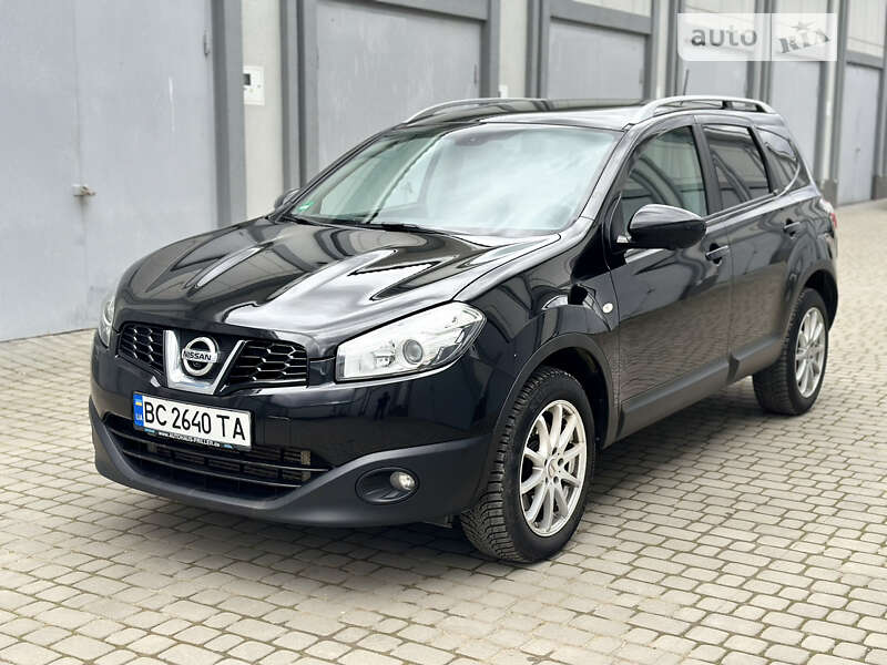 2012 nissan qashqai