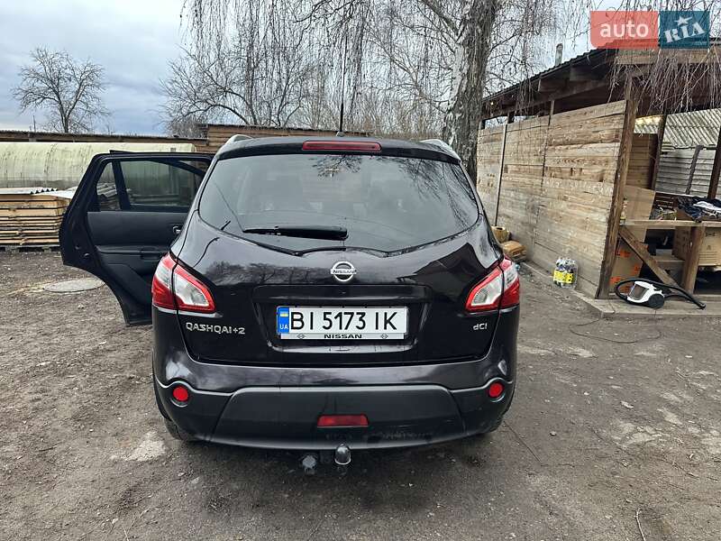 2012 nissan qashqai 2