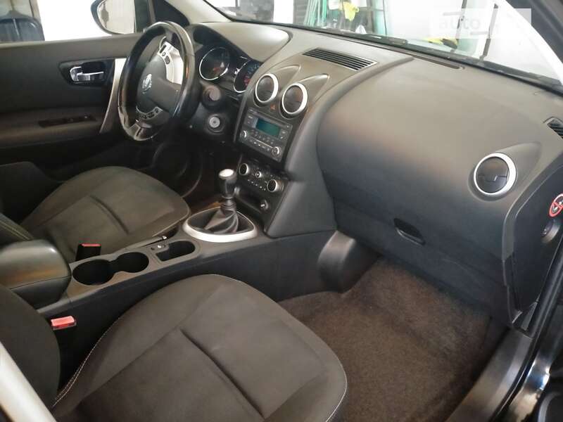 2012 nissan qashqai