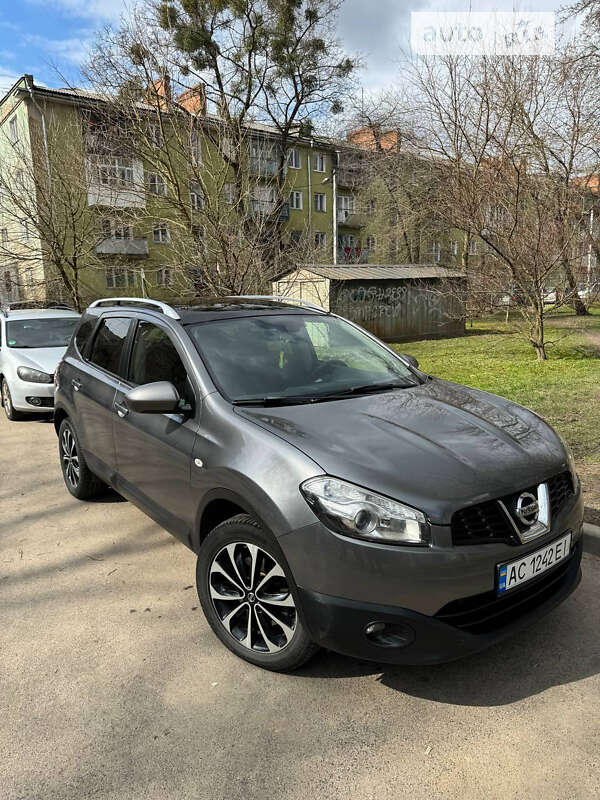 2012 nissan qashqai