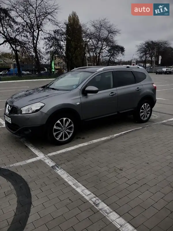 2012 nissan qashqai