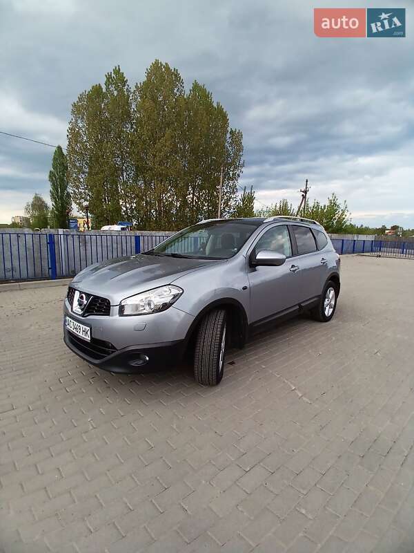 2012 nissan qashqai