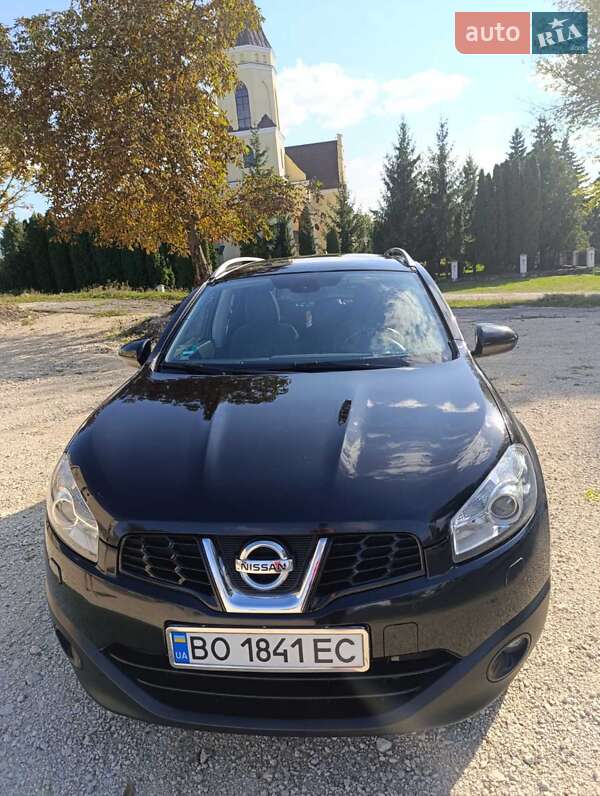 2012 nissan qashqai