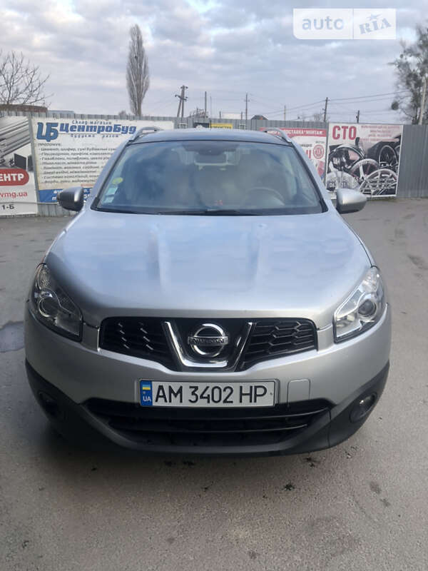 2012 nissan qashqai