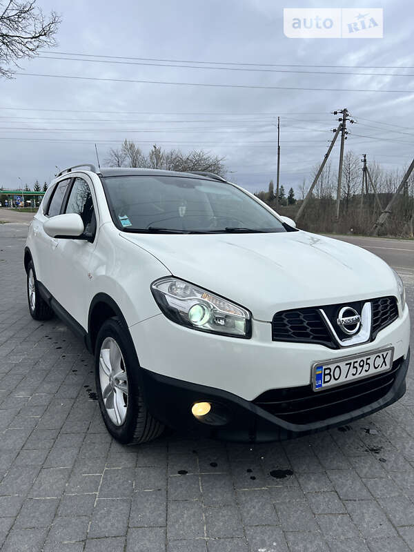2011 nissan qashqai