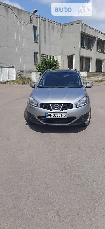 2012 nissan qashqai
