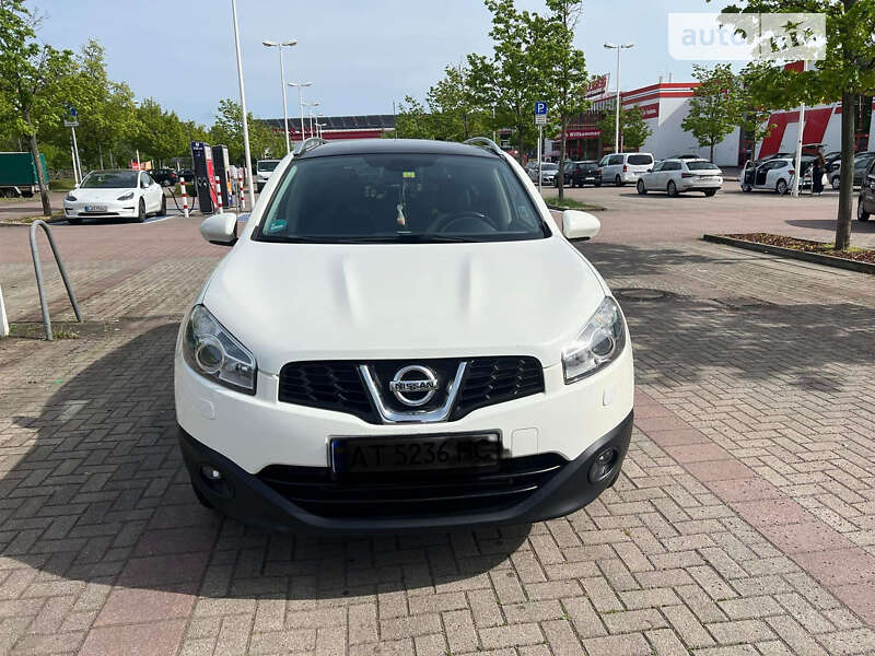 2012 nissan qashqai