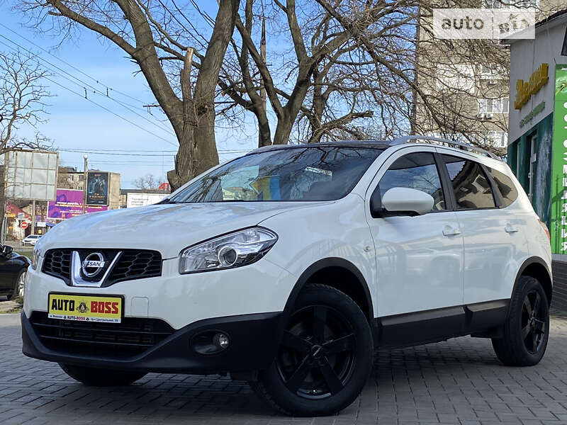 2012 nissan qashqai
