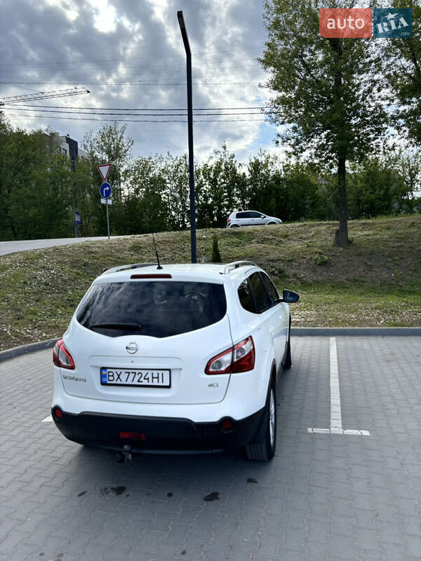 2012 nissan qashqai
