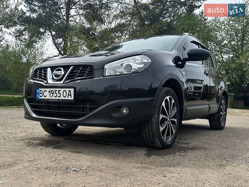 2012 nissan qashqai