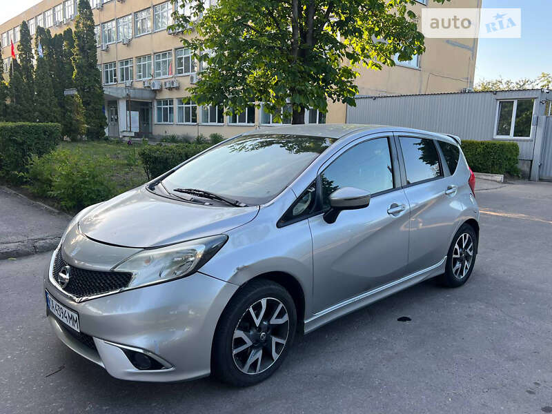 2016 nissan note