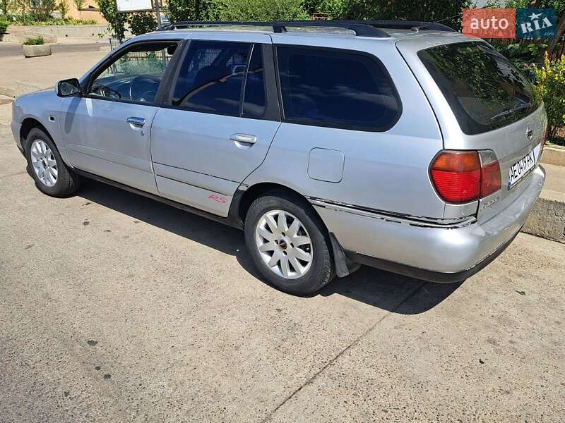 2000 nissan primera