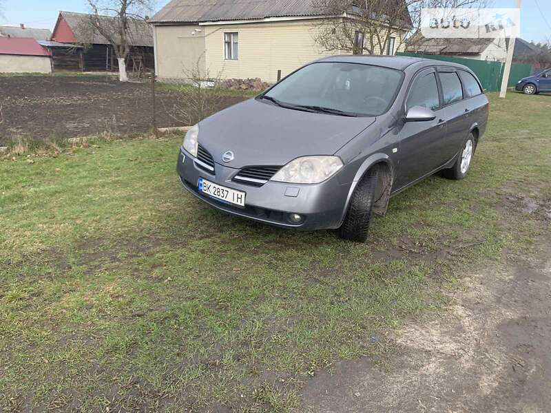 2002 nissan primera