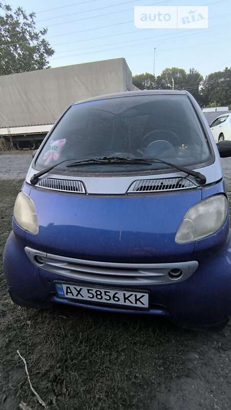 1999 smart mc 01