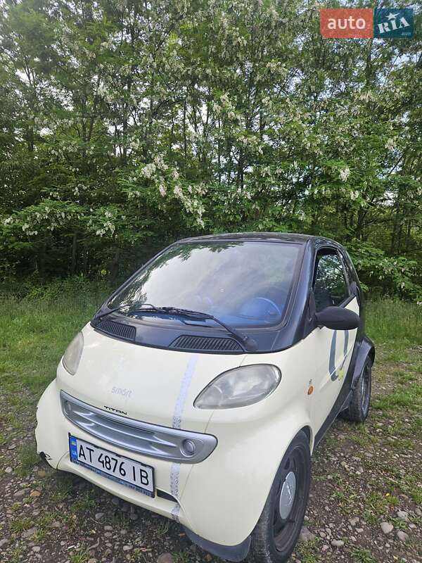 1999 smart mc 01