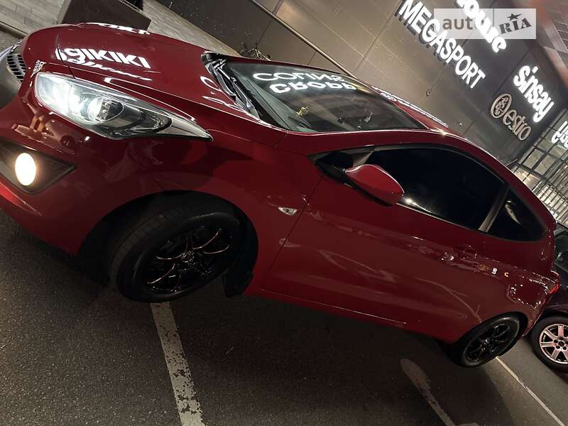 2013 hyundai i30