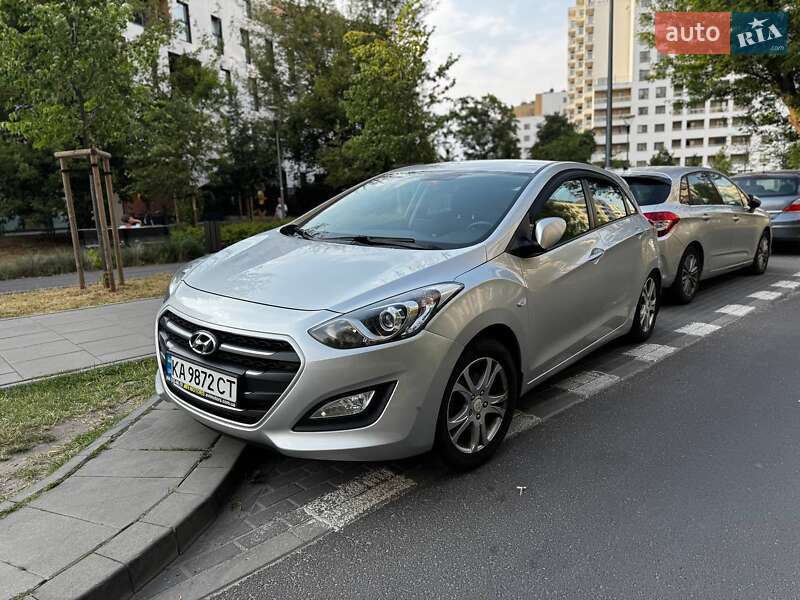 2016 hyundai i30