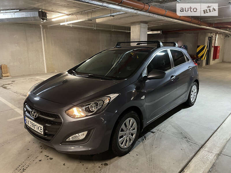 2016 hyundai i30