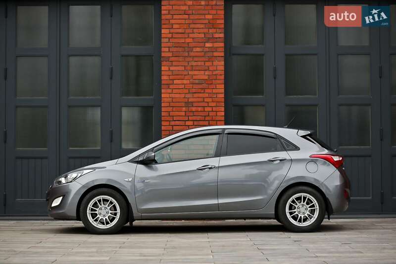 2013 hyundai i30