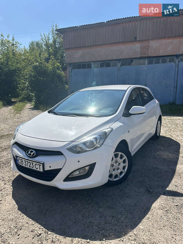 2013 hyundai i30