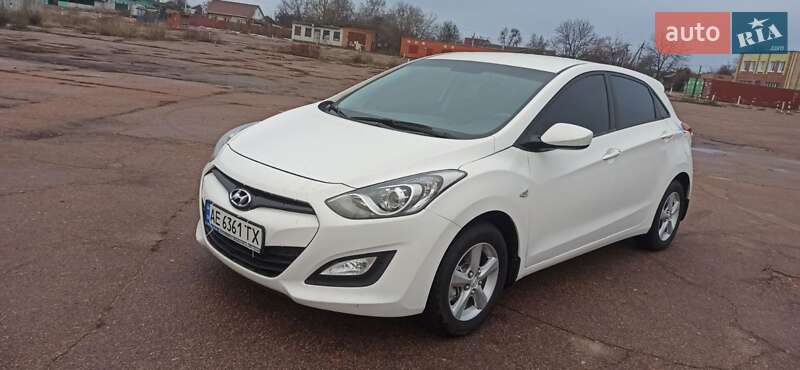 2013 hyundai i30