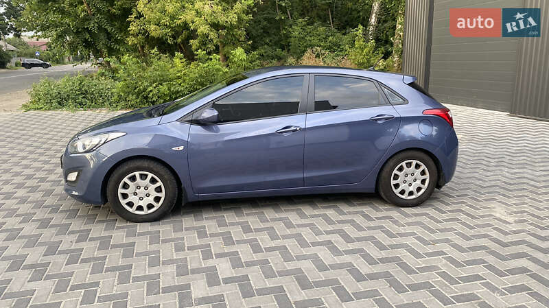 2013 hyundai i30