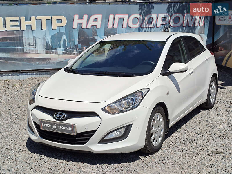 2013 hyundai i30