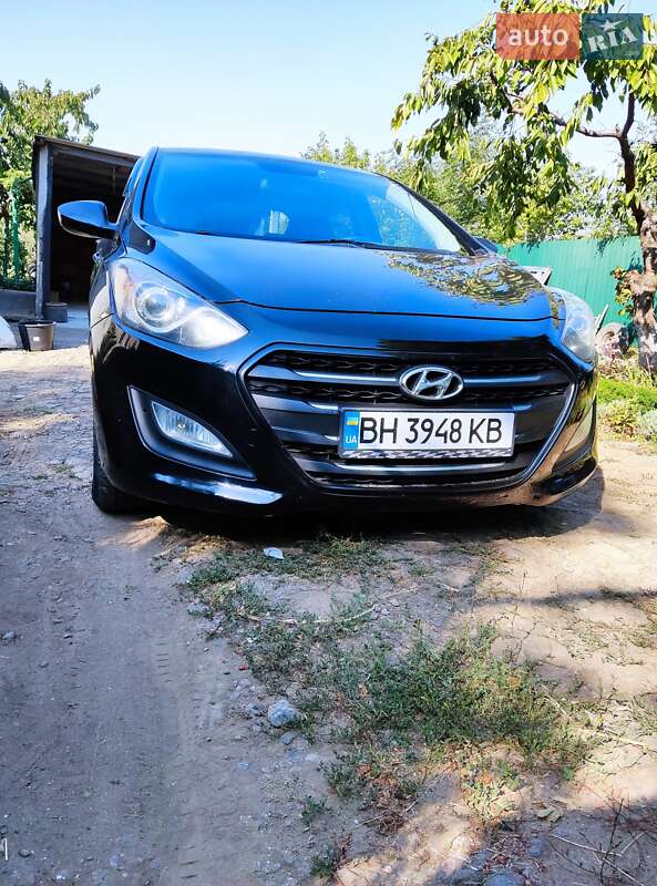 2013 hyundai i30